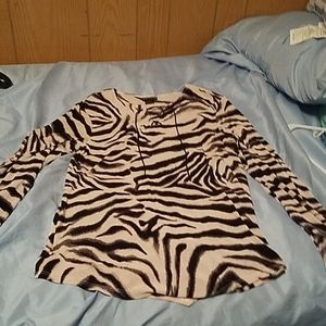 Long sleeve pretty shirt